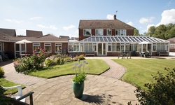 Chippendayle Lodge Care Home Ashford Kent - Garden