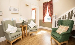 The Vale Care Home Maidstone Kent - Lobby
